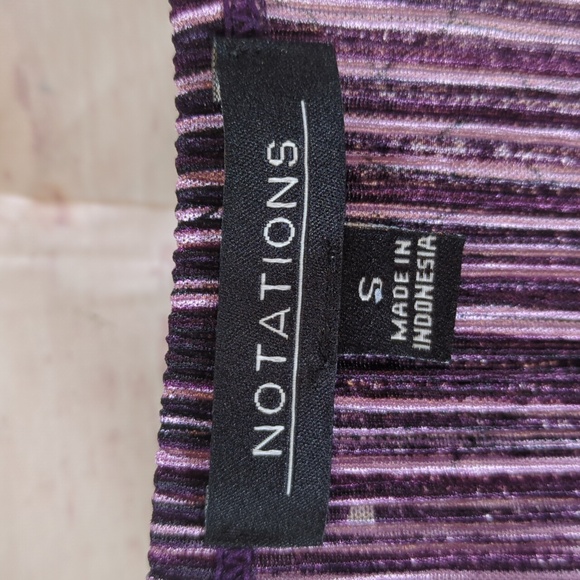 Notations Short Sleeve Top - Picture 8 of 8